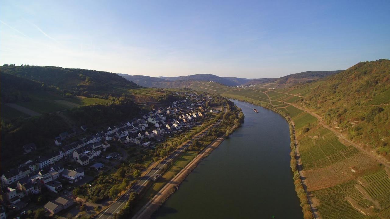 Ferienwohnung Suedkurve Briedel Buitenkant foto